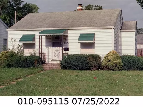 2739 Howey Rd, Columbus, OH 43211