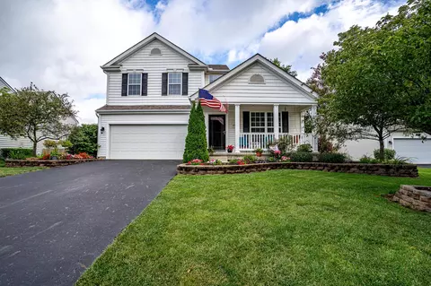 4749 Edgarton Dr, Grove City, OH 43123