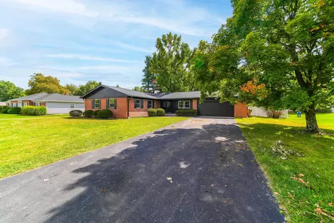 11 Ramar Dr, Pickerington, OH 43147