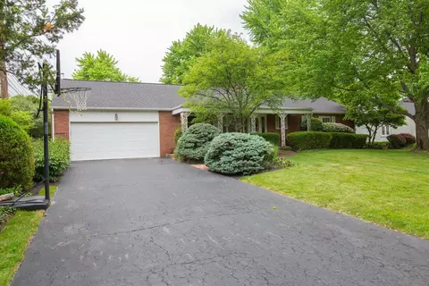 1616 Trentwood Rd, Columbus, OH 43221