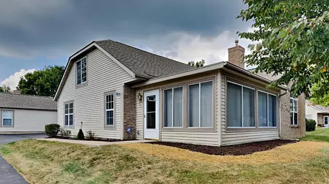 97 Villa Side Ln, Columbus, OH 43213