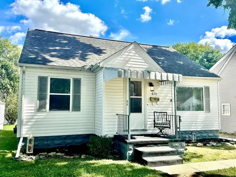 820 Schory Ave, Lancaster, OH 43130