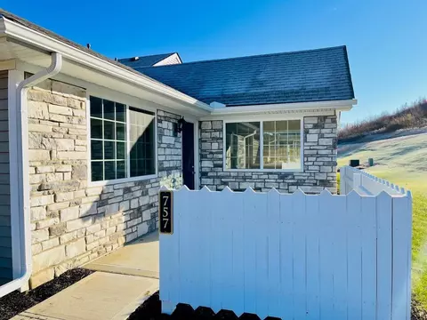 757 Whitetail Loop, Newark, OH 43055