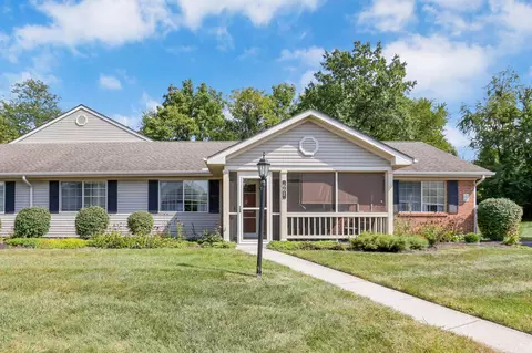 661 Kensington Dr, Heath, OH 43056