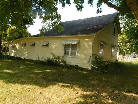 323 S Maple St, Marysville, OH 43040