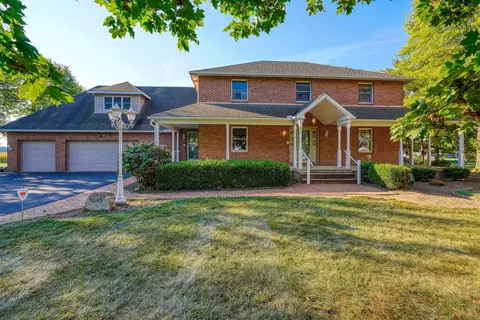 1045 Pontius Rd, Circleville, OH 43113 photo 4