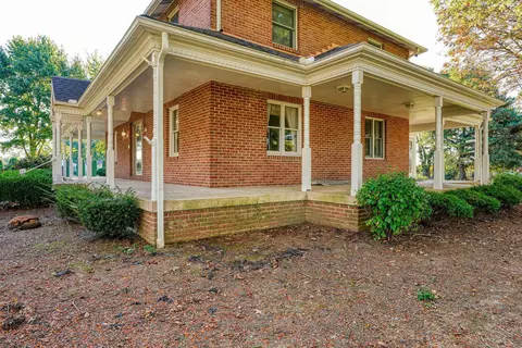 1045 Pontius Rd, Circleville, OH 43113 photo 6