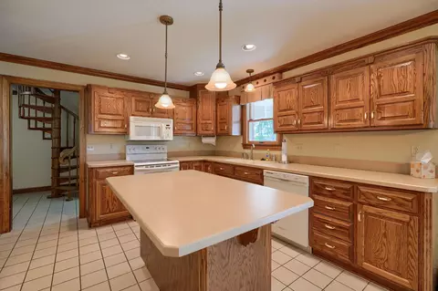 1045 Pontius Rd, Circleville, OH 43113 photo 24