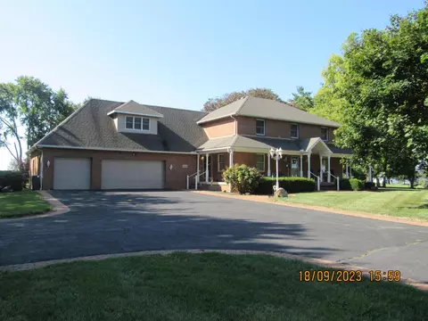 1045 Pontius Rd, Circleville, OH 43113