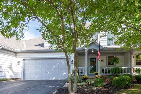 6423 Upper Lake Cir, Westerville, OH 43082
