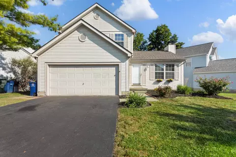 2393 Kittrel Ct, Grove City, OH 43123