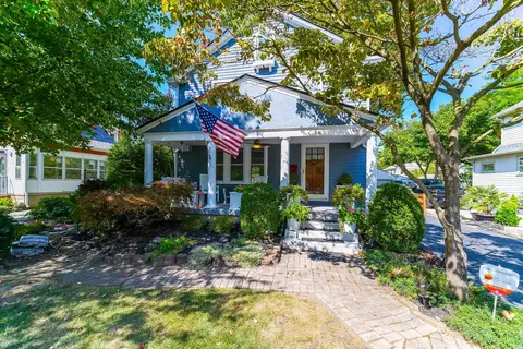 462 E Dunedin Rd, Columbus, OH 43214