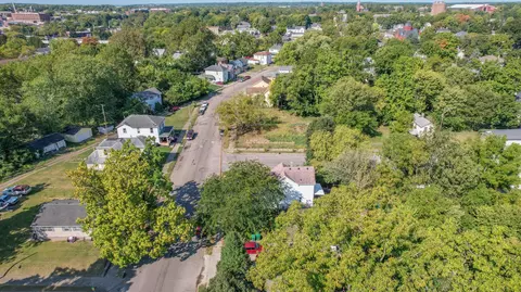 View/Area - 456 Sherman Ave, Springfield, OH 45503 photo 6 of 10