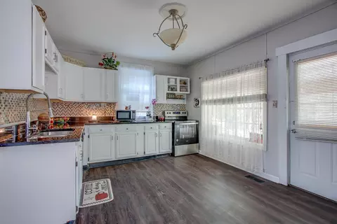 Kitchen - 456 Sherman Ave, Springfield, OH 45503 photo 3 of 3