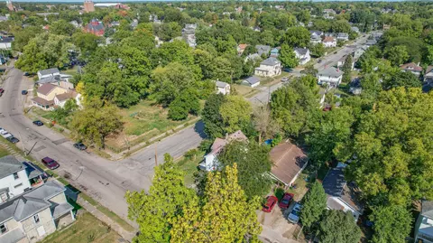View/Area - 456 Sherman Ave, Springfield, OH 45503 photo 5 of 10