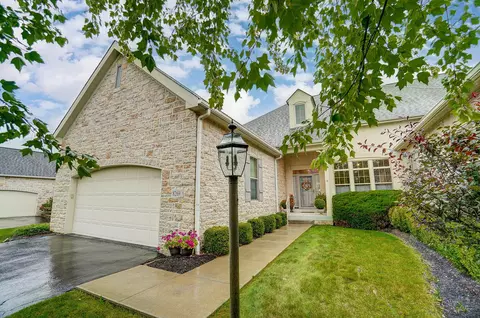 8269 Dolman Dr, Powell, OH 43065
