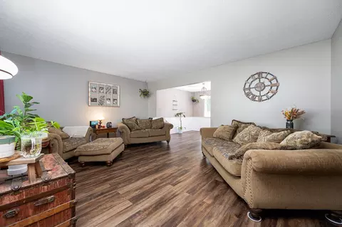 5449 Timberlake Cir, Orient, OH 43146 photo 9