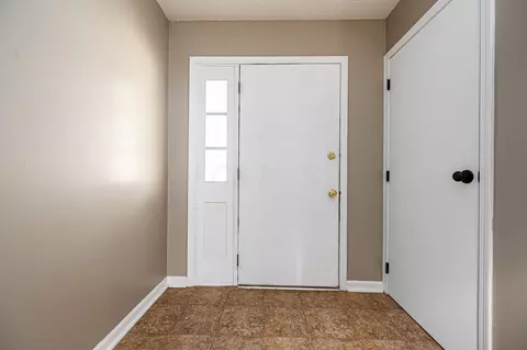 5449 Timberlake Cir, Orient, OH 43146 photo 7