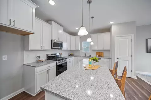 1324 Linnview Xing, Heath, OH 43056 photo 4