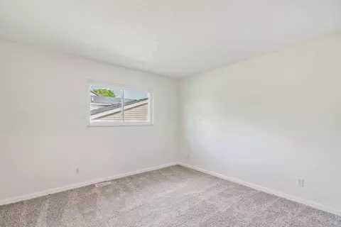 1641 Ringfield Dr, Galloway, OH 43119 photo 26