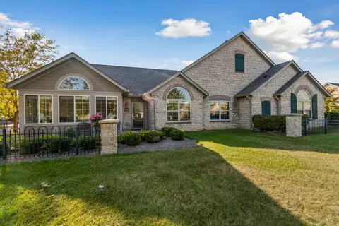 3309 Timberside Dr, Powell, OH 43065