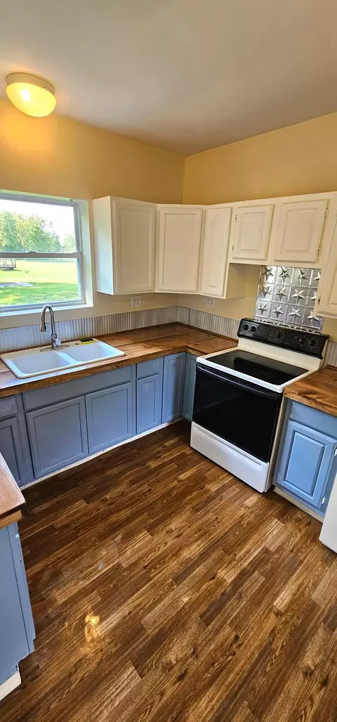 141 Pioneer St, Dunkirk, OH 45836 photo 12
