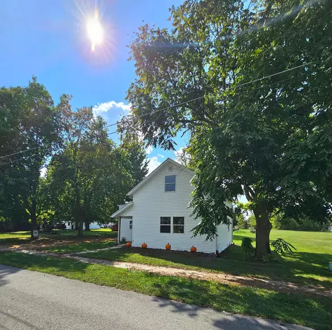 141 Pioneer St, Dunkirk, OH 45836 photo 5