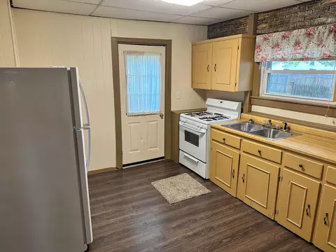 356 Fahey St, Marion, OH 43302 photo 6