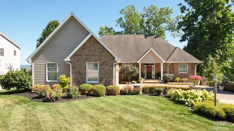 7 Windsor Dr, Chillicothe, OH 45601