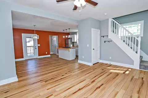 1576 Greenway Ave, Columbus, OH 43203