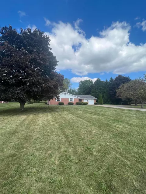 670 E Possum Rd, Springfield, OH 45502 photo 5