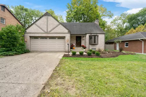 149 Ceramic Dr, Columbus, OH 43214