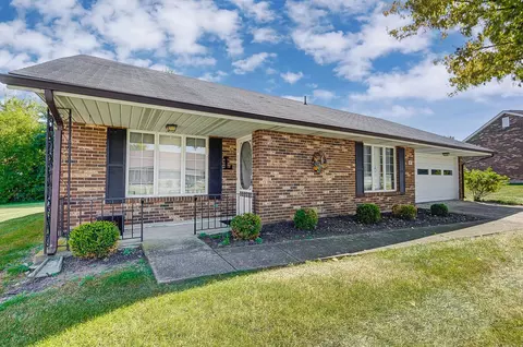 527 Archer Ln, Springfield, OH 45503 photo 3