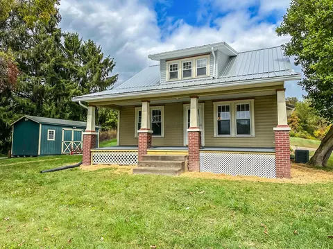 4550 State Route 37, New Lexington, OH 43764