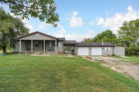 681 Rocky Point Rd, Fleming, OH 45729 photo 3