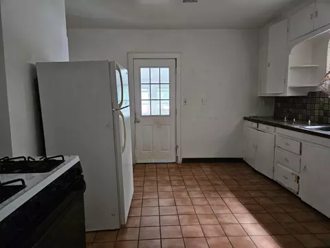 3807 New Carlisle Pike, Springfield, OH 45504 photo 5