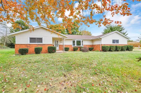 5000 Hayes Rd, Groveport, OH 43125