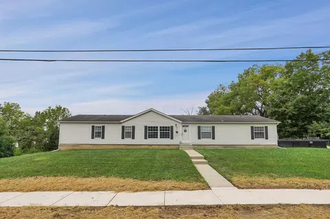 220 E Cliff St, Baltimore, OH 43105 photo 4