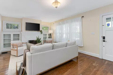 345 Crestview Rd, Columbus, OH 43202 photo 6
