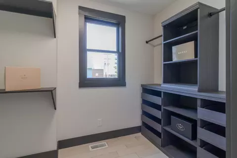 295 E 5th Ave, Columbus, OH 43201 photo 38
