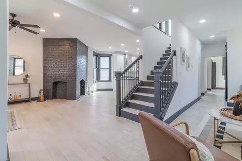 295 E 5th Ave, Columbus, OH 43201 photo 5