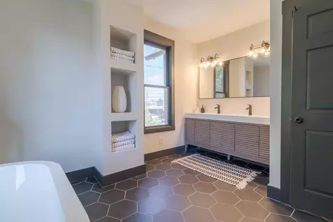295 E 5th Ave, Columbus, OH 43201 photo 41
