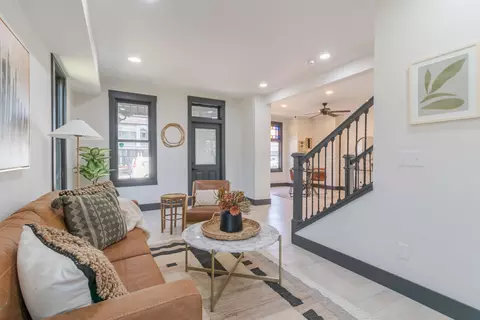 295 E 5th Ave, Columbus, OH 43201 photo 4