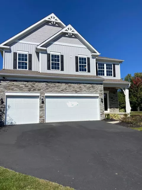 1365 Neihart Way, Pataskala, OH 43062
