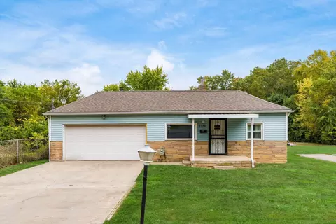 1156 Evergreen Rd, Columbus, OH 43207