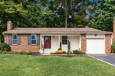 3046 Woodloop Ln, Columbus, OH 43204