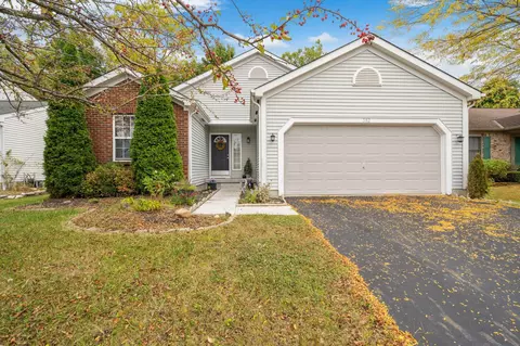 382 Windsome Dr, Blacklick, OH 43004