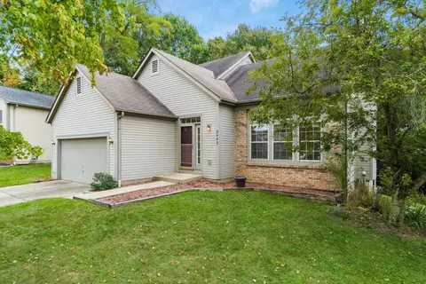 8443 Papillon Ave, Reynoldsburg, OH 43068