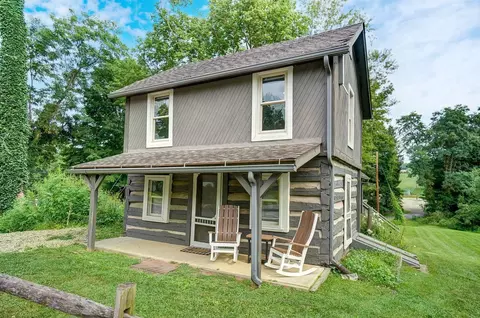 11896 Bridge St, Howard, OH 43028