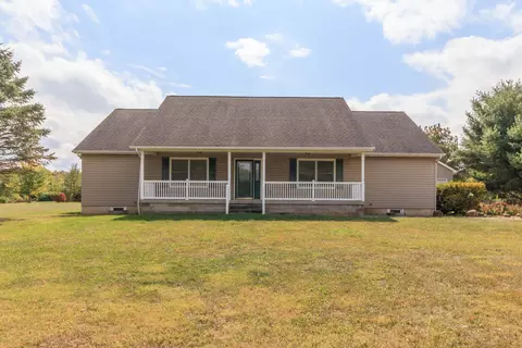 7667 Winchester Rd NW, Carroll, OH 43112